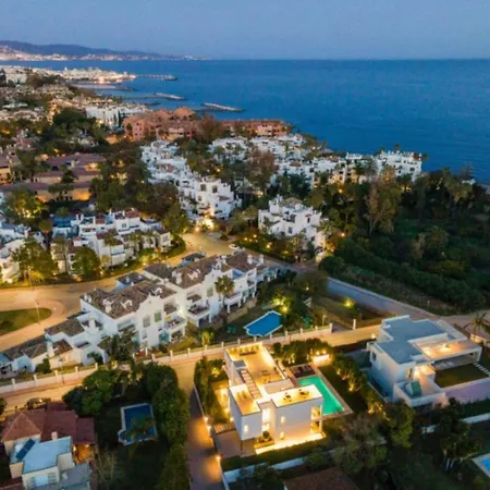 Naranjos Nueva Andalucia Villa-chalet Villa Marbella
